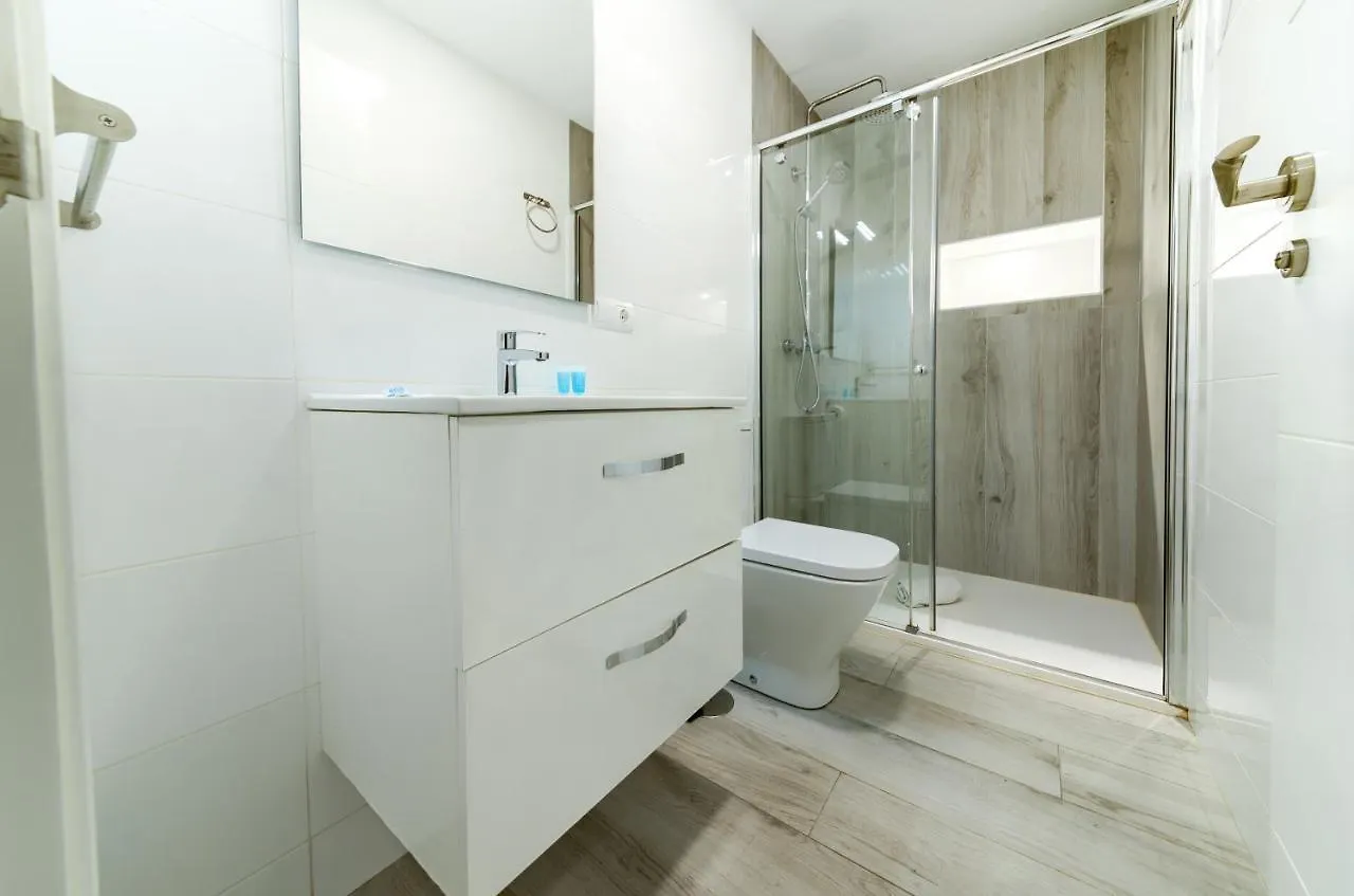 Apartment Holidays2Malaga Suites Spanien