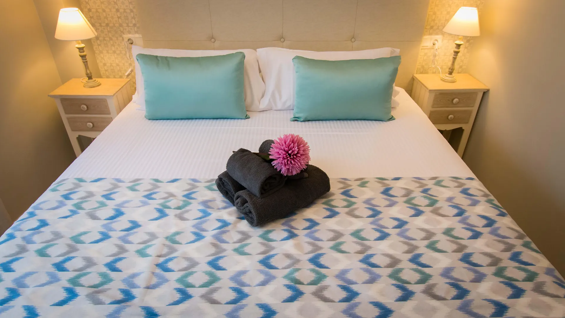 Holidays2Malaga Suites 0*,  Spanien