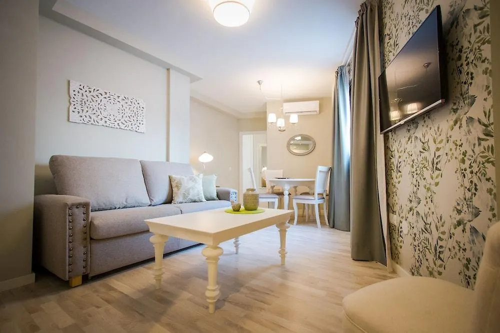 Apartment Holidays2Malaga Suites Spanien